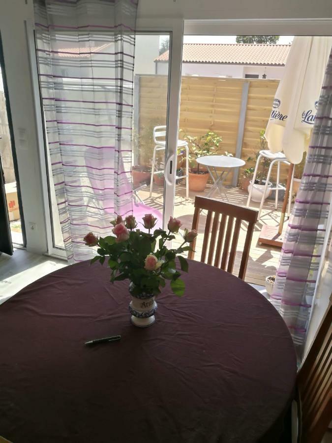 הוילה רויאן Maison Au Calme Climatisee Avec Spa De Mai A Fin Septembre מראה חיצוני תמונה